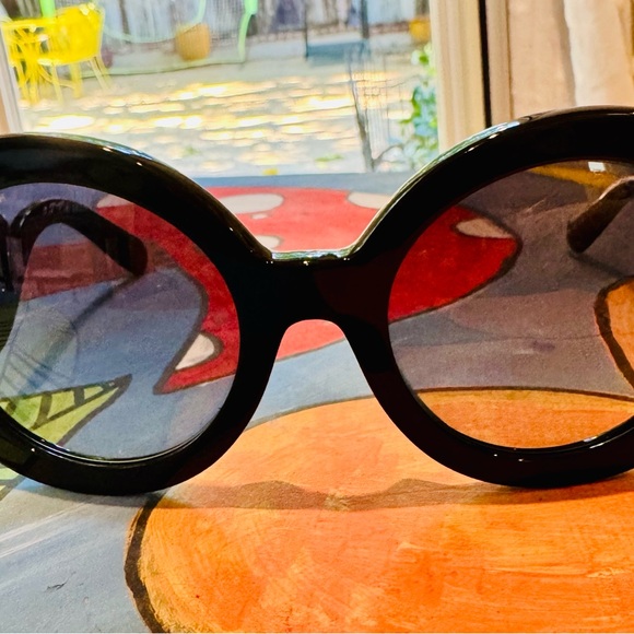 Posh Prada Baroque Sunglasses - Picture 6 of 10